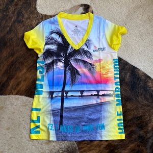 NEW Women’s running shirt